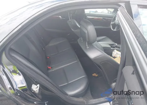 2009 Mercedes-Benz C 300 Luxury 4Matic/Sport 4Matic from USA, damaged, VIN WDDGF81X39F225925